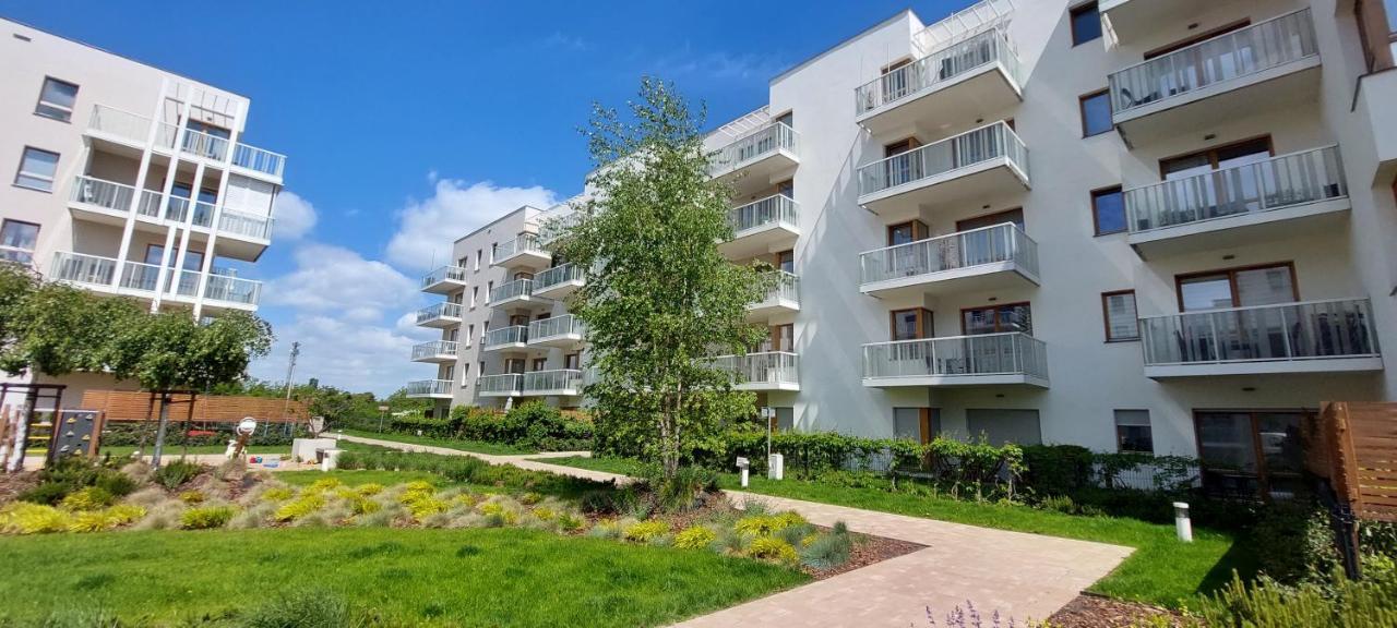 Central Apartments Baltica 1 & Parking Гданьск Экстерьер фото